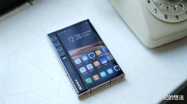 折叠屏|从9988跌至4799元，国产折叠屏跌至二手价，折叠屏+64MP柔光四摄