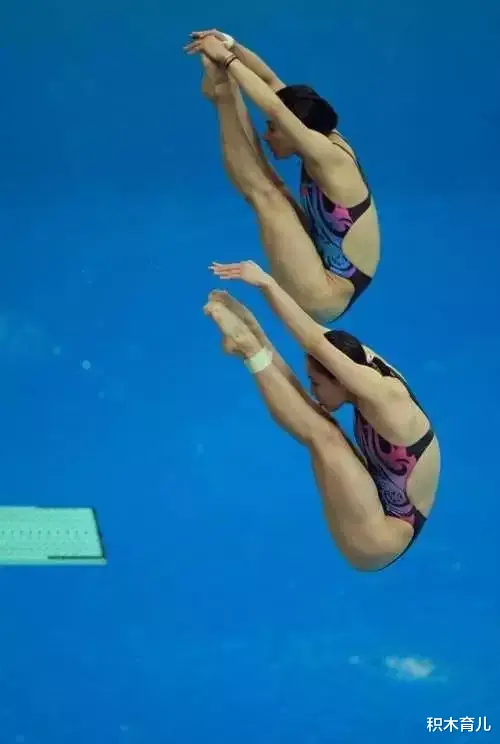 积木育儿|忘年恋、嫁豪门、直播带货，中国三代跳水女皇的“精彩”人生