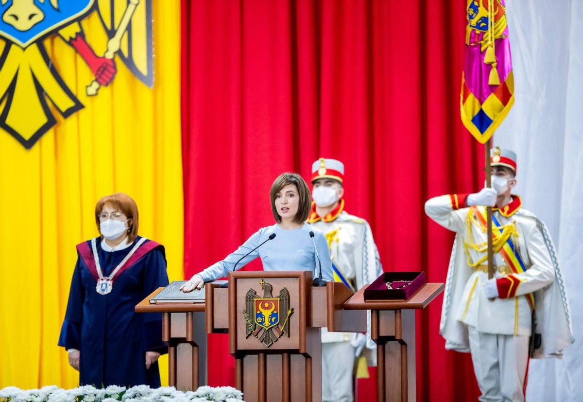 摩尔多瓦|又一个牺牲品！东欧小国倒向西方，欠债7800万请求普京别“断气”