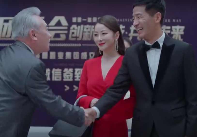 高露|开播5集收视率冲进全国TOP3！老戏骨高露新剧成央视又一“王炸”