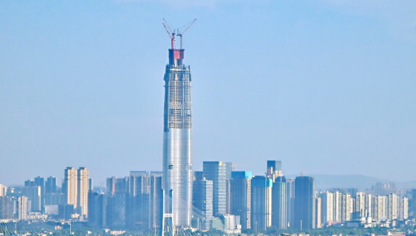 阳光语言矫正说|涅槃重生！成都再次“放大招”，将10年烂尾楼迎来复工，明年竣工