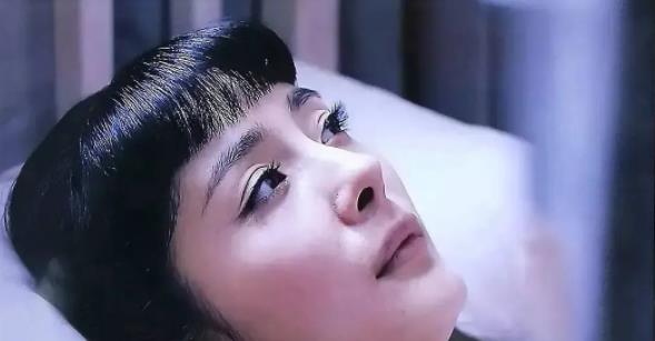 古力娜扎|15位女星的鼻子：王菲肉鼻头，娜扎尖鼻子，吴昕鹰钩鼻