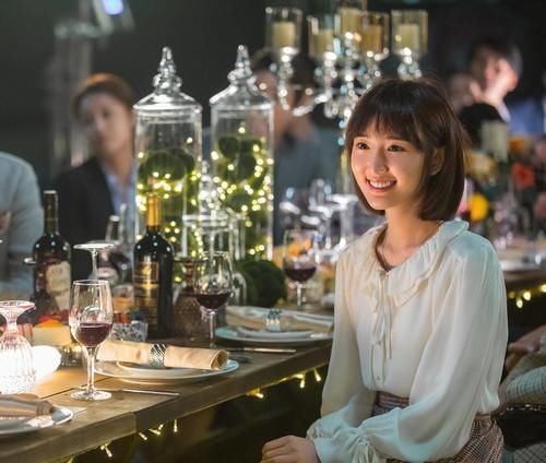 埃博拉疫情|浙江卫视又出王炸剧，才播2集收视破1，男女主演技惊艳众人