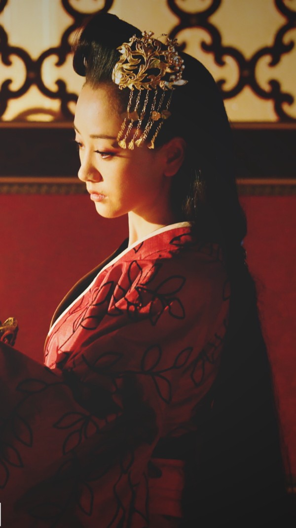 古装美女|热播剧里不能忽略的美貌，这十大古装美女，总有一位是你的白月光