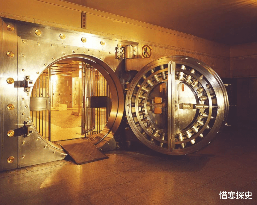 中央银行 大盗陈元盛：盗窃中央银行近八千万，被捕后从提篮桥监狱越狱