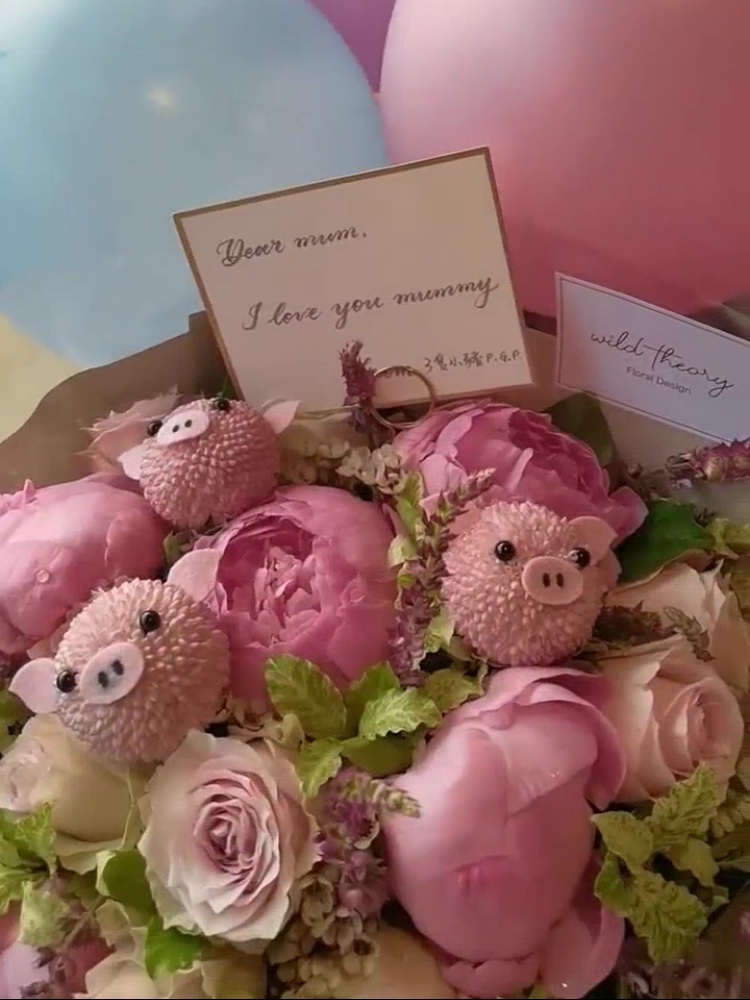 黎姿|黎姿为双胞胎女儿庆祝11岁生日，左拥右抱超幸福，派对简单朴素