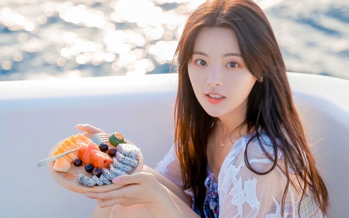 宋雨琦|宋雨琦得罪了杨颖后，又来截胡杨超越？在作妖的路上越走越远