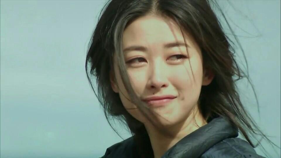 朱珠|泡尤文老板，周杰伦专程约她吃饭，视后为她配戏，朱珠身份不简单