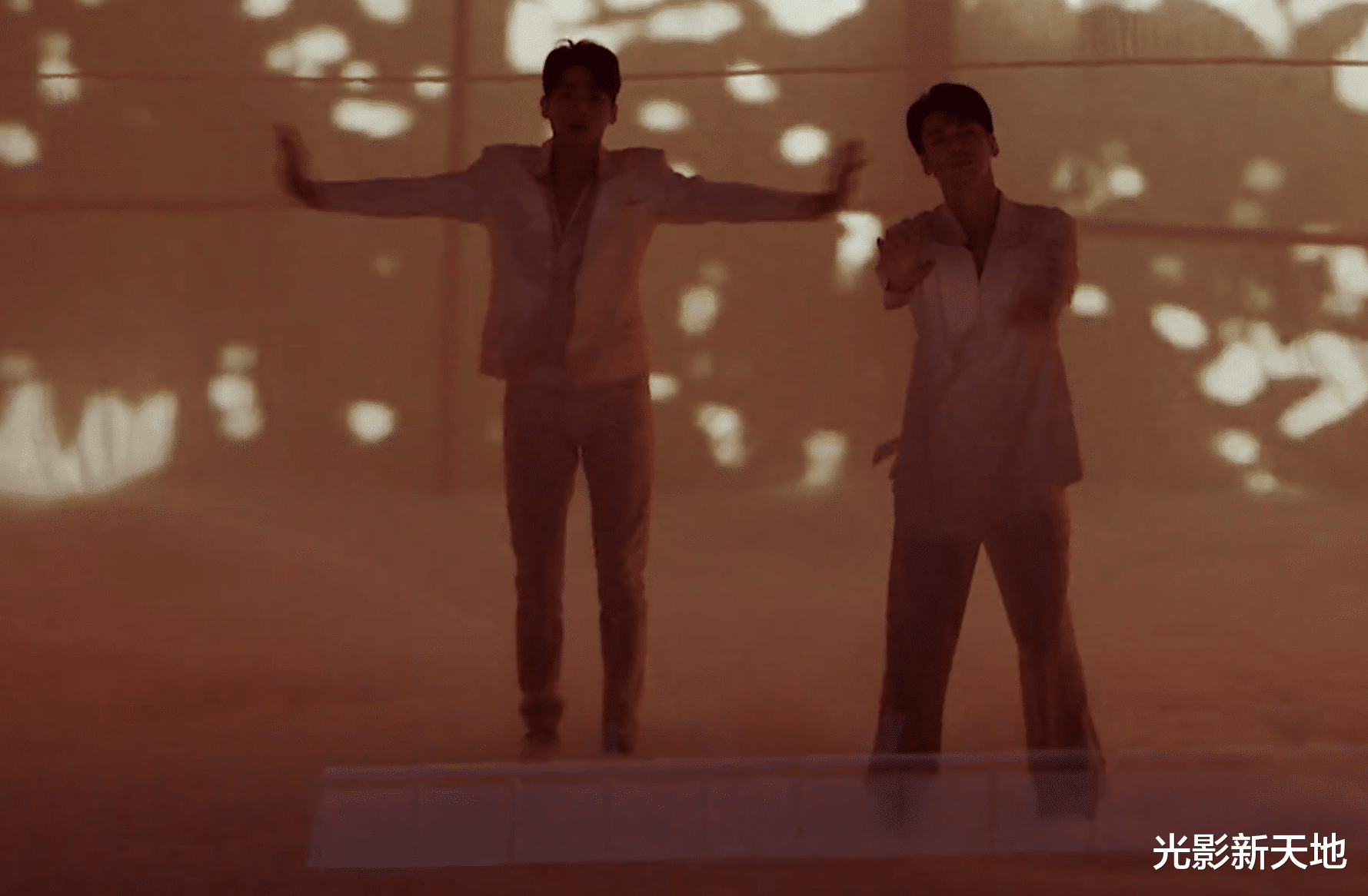 王一博|网曝林志炫要退出《哥哥》，节目中表现败好感，过生日没人送礼物