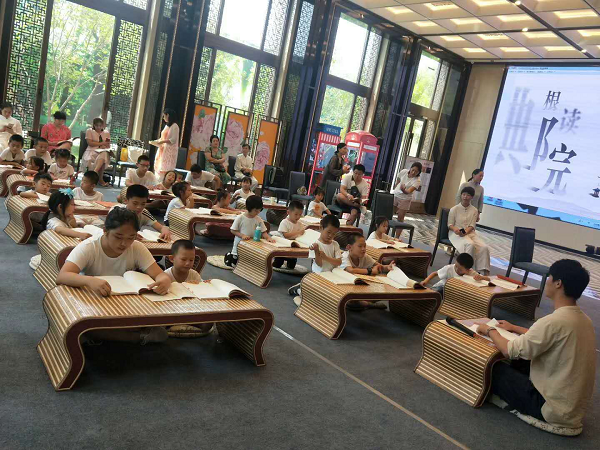 傲骨女人|李亚娥：以国学为根基，打造不一样的托儿教育