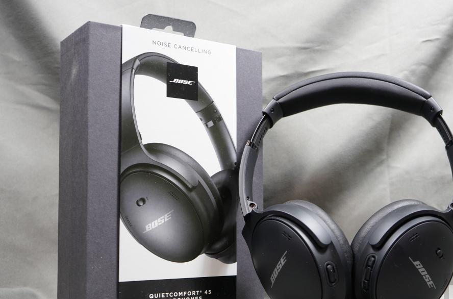 電子商務|Bose QuietComfort QC45耳機評測：強化降噪效果、增加便攜性