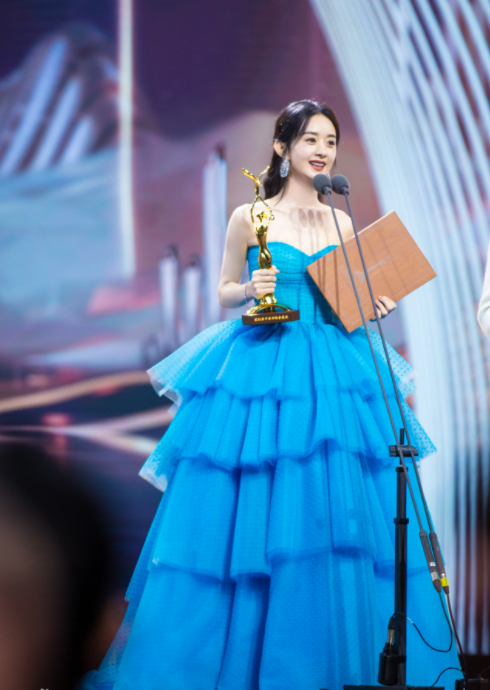 赵丽颖|赵丽颖离婚后拍的首部新剧，看清男主角是谁：收视率稳了！