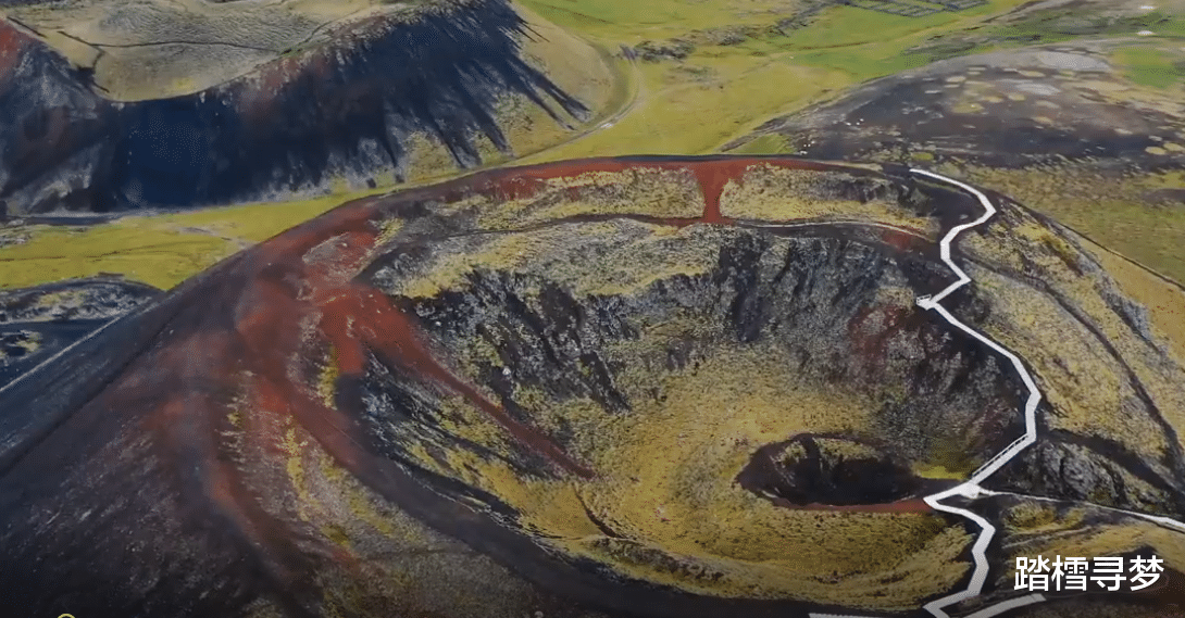 陨石坑 科学家搜索100年后发现了最大的陨石坑
