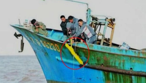 潜艇|中国渔民立下大功，打渔时捞出西方先进设备，国家奖励很直接