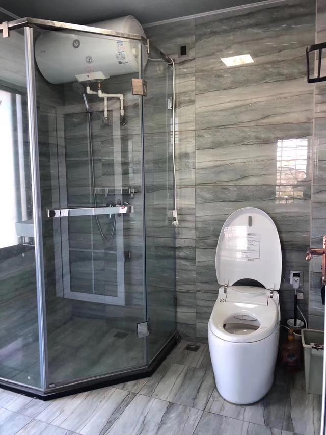 新房装修三个月终于搞定,电视背景墙奢华大气人人夸,采光超棒