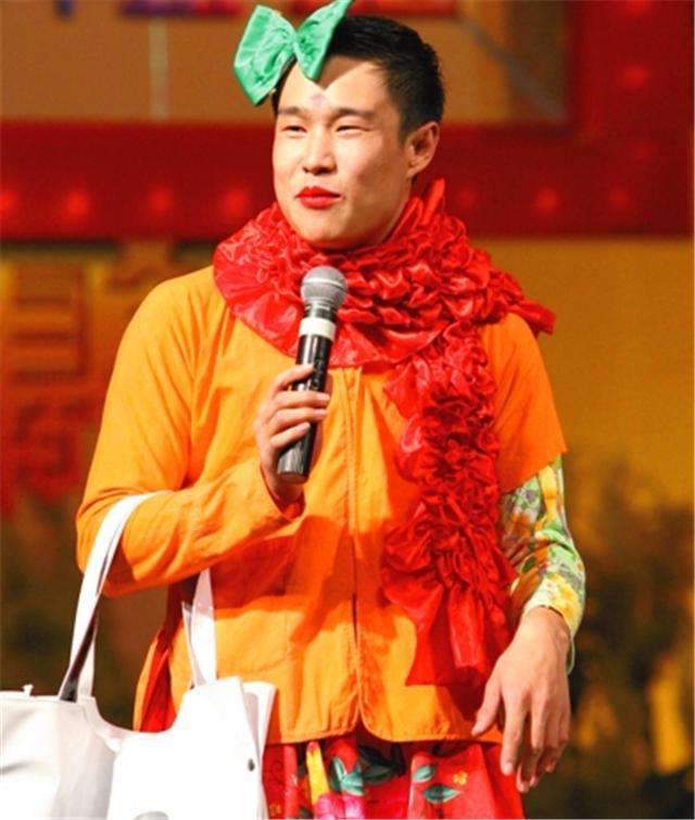 小沈阳|曾经有多狂，现在就有多凉，无戏可拍的小沈阳该怪谁？