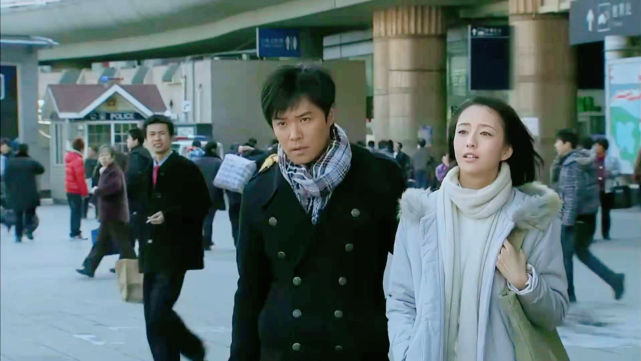 田震|《北京爱情故事》：靠分手费挣20万的石小猛，他的狠诛了沈冰的心