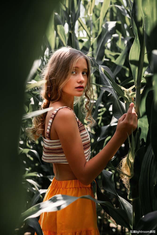 人像肖像照的12个创意拍摄姿势,简单上手,照片还好看!