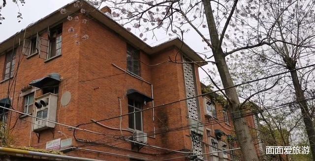 面面爱旅游 我国建在农村的军工厂,曾容纳职工家属2万多人,如今回归自然