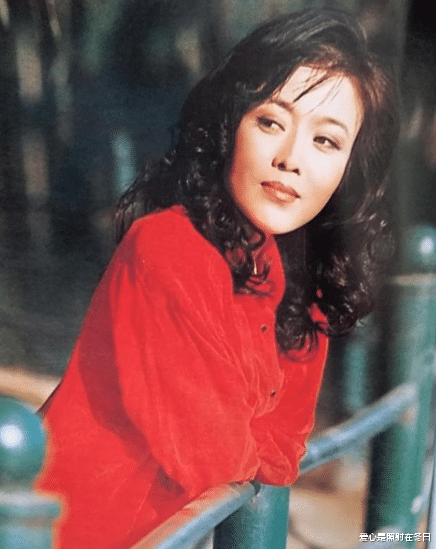 丁嘉丽|大孙红雷11岁的对象，分手之后居然用这种方式报复他？