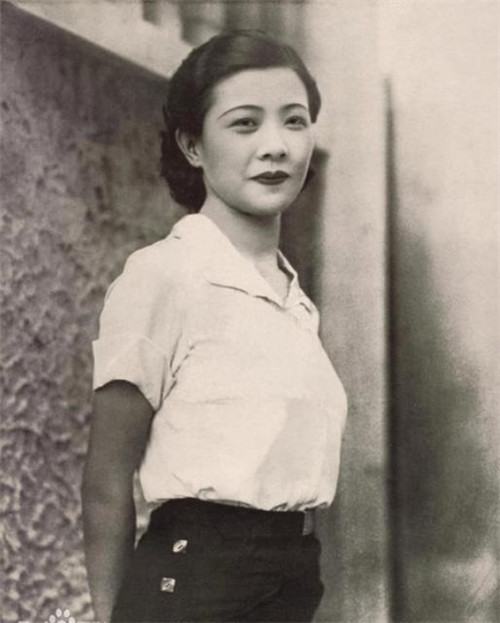 阮玲玉|她生命停留在25岁，死后30万人为其送葬，葬礼上还有7人随她而去