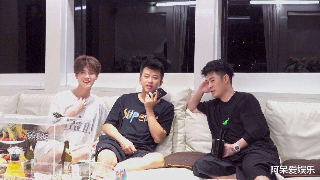 陈赫|在《向往的生活》被誉为综艺感最强的人 如今靠尬笑维持综艺感