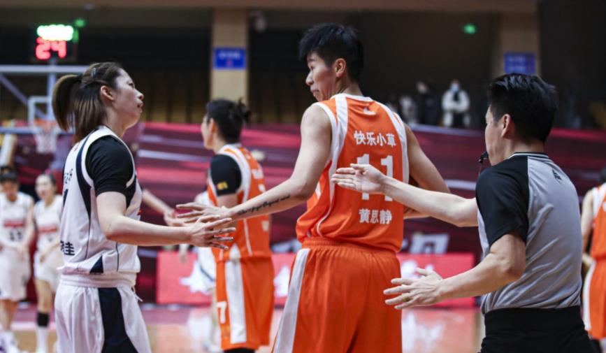劳塔罗|WCBA总决赛！内蒙古先拔头筹，终结四川19连胜，李月汝20分19篮板