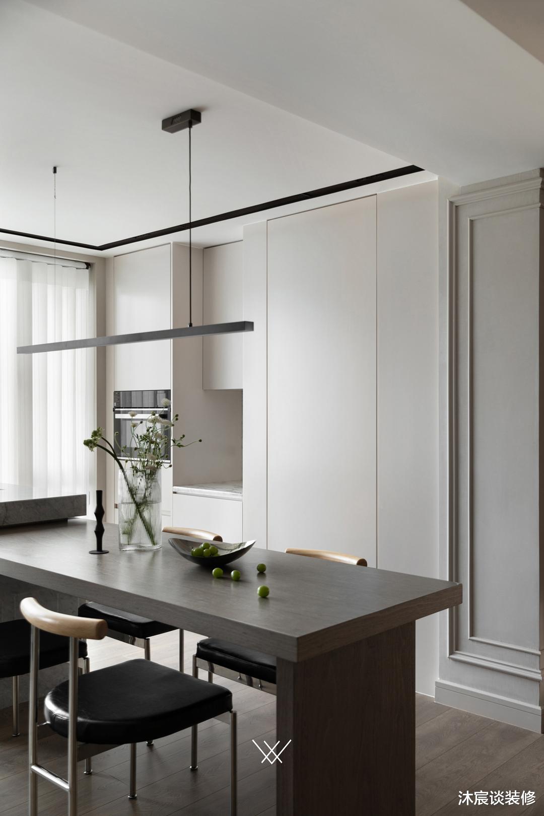 杭州这对夫妻家中的“8不要”，让室内显得开阔大气，美观又实用