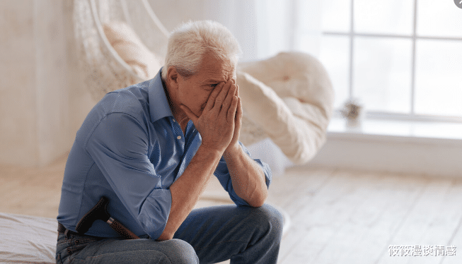 筱筱漫谈情感|新型养老流行:不去养老院,不请保姆,不麻烦儿女,大爷:这样好