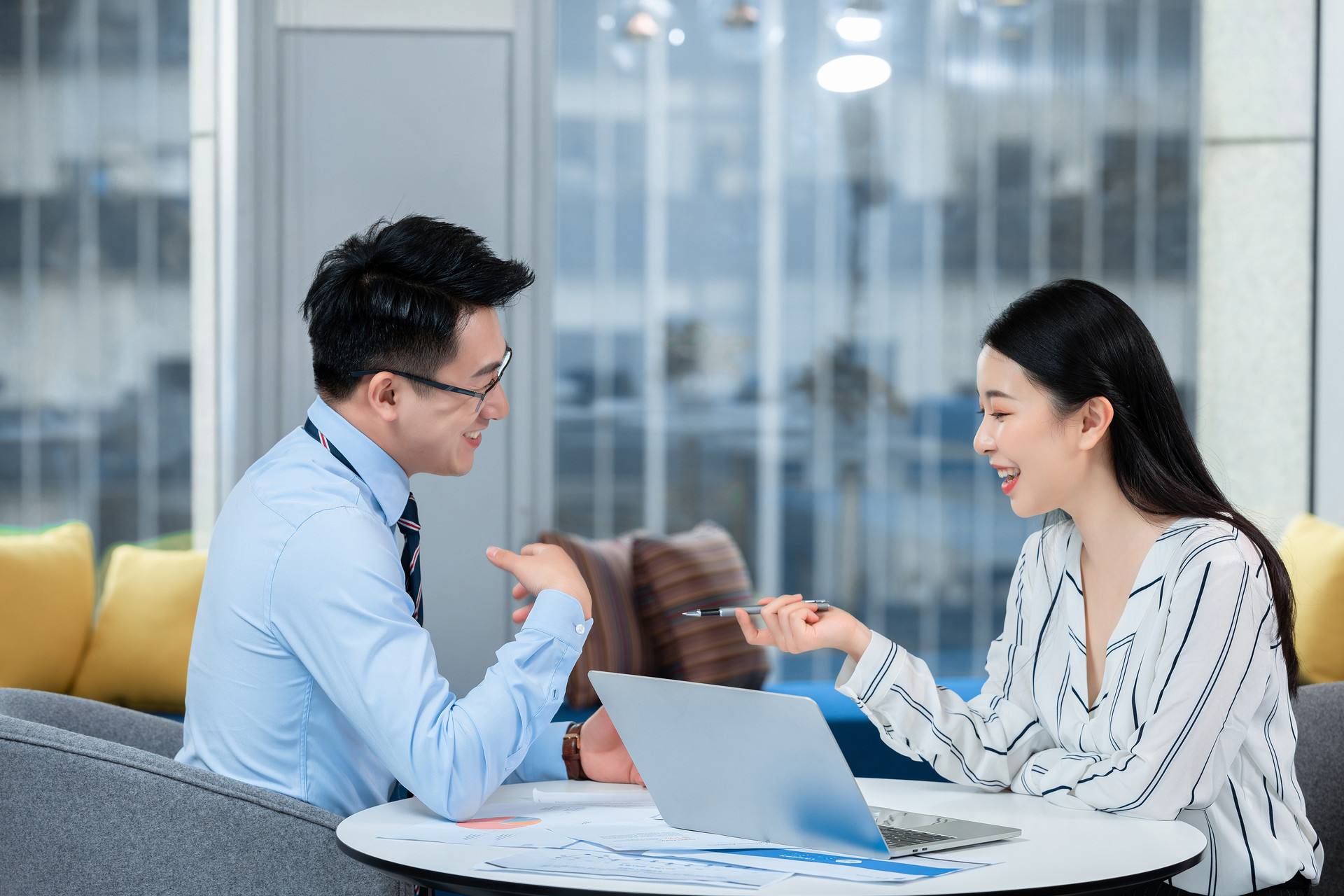 |职场领导都是如何「画大饼」的？