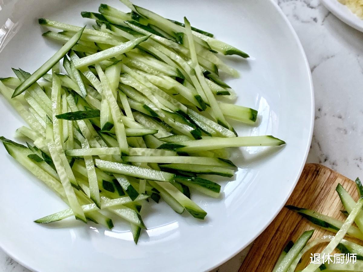 |脂肪就怕这个菜，低脂肪，高纤维，一周吃3次，衣服瘦回s码