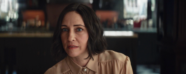 斯嘉丽·约翰逊|《鹰眼》第4集满满刀子剧情！寡姐：都离开2年了，还不放过我吗？