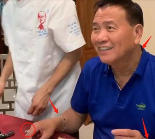 万梓良|在内地生活的香港老艺人：“阿紫”靠退休金，万梓良四处走穴商演