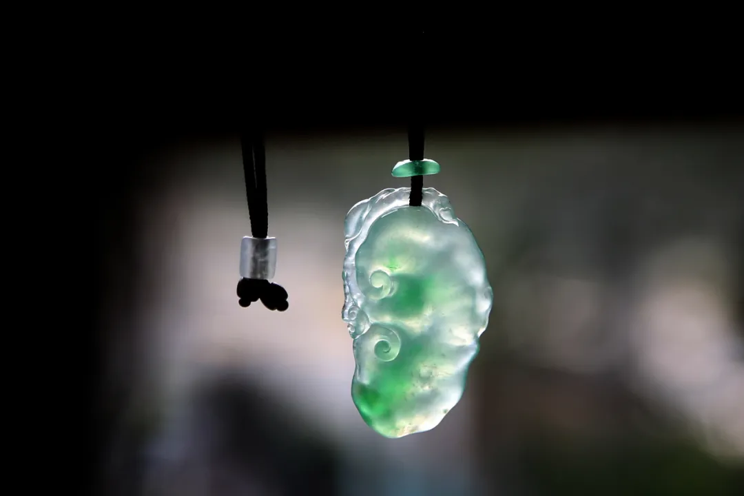 翡翠|翡翠雕刻之美