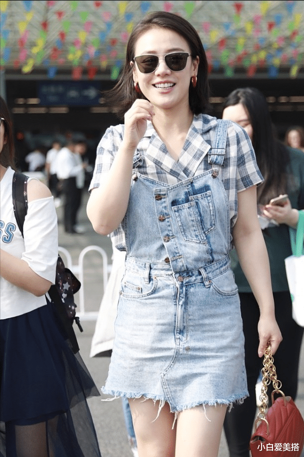 小白爱美搭|马思纯的长相真挺“纯”,一身牛仔外套好时尚,帅气与女人味并存