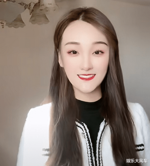 陈亚男|陈亚男离婚后成香饽饽？榜一“帐篷哥”举牌拜访，只为见亚男一面