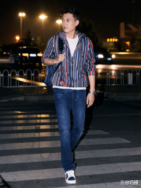 穿衣搭配|汪峰越老越有味,身材健壮,胡须和发量一样浓密,衣品才是硬伤