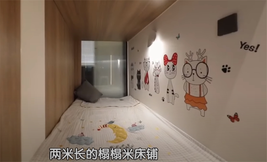 设计师|主妇囤物上瘾！50㎡家堆满杂物，吊顶塞满卫生纸，家人苦不堪言
