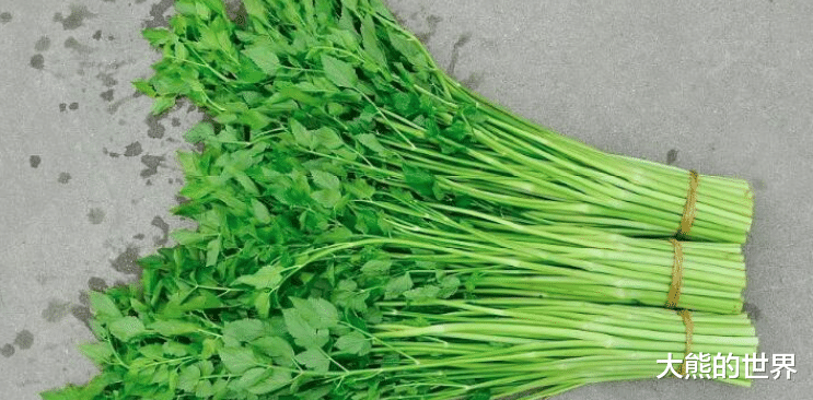 医生|5种常见食材，含有寄生虫非常多，水洗都洗不干净，但不少人爱吃