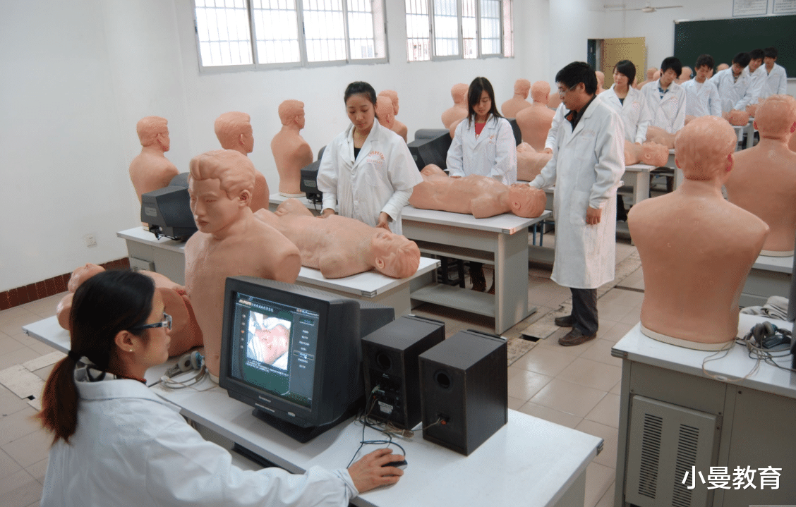 穿衣搭配|大专生尽量不要报考的5个专业，本科生也不好找工作，学历是硬伤