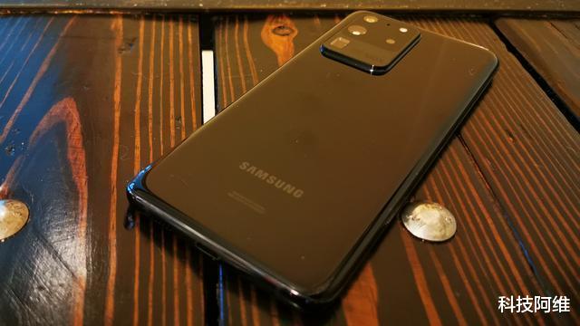 魅族|12GB+256GB+2K，发布一年下跌2400元，IP68顶级防水旗舰加速退场