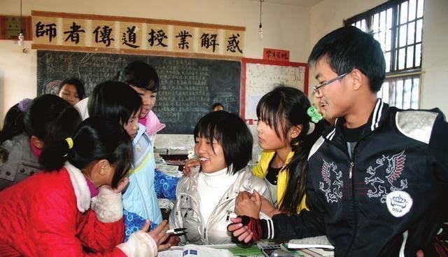 依科育儿吧|一线教师迎好消息,评职称将要改变,满15年教龄以上或可直接晋升