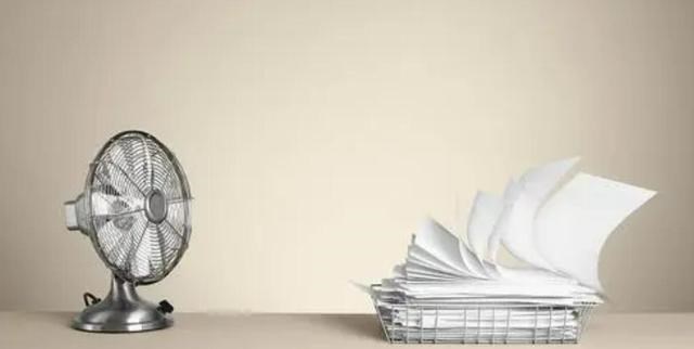 天宫空间站 只能推动一张纸，天宫空间站的霍尔推进器有啥用？它代表星辰大海