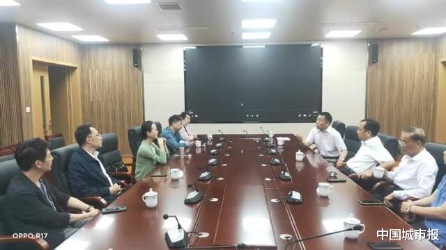 中国城市报 新京剧创始人储兰兰女士到访安徽艺术学院进行文化交流