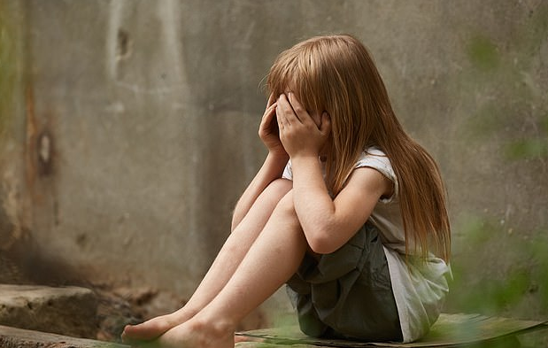 人生小趣|“吴亦凡诱骗女生事件”：花了10年所积累的人设，毁掉自己只需一天
