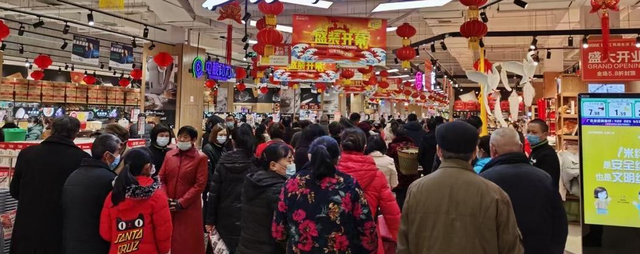 永辉超市过于落后?各种配套引顾客吐槽,网友:没钱你就将就吧