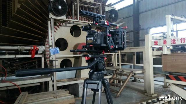 唐朝tony 在梁羽生故乡拍摄大型宣传片《千年古城 魅力蒙山》