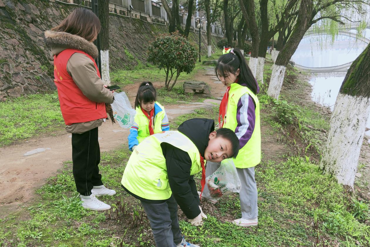 公益潇湘 “源之少年”项目支持计划阶段性总结会
