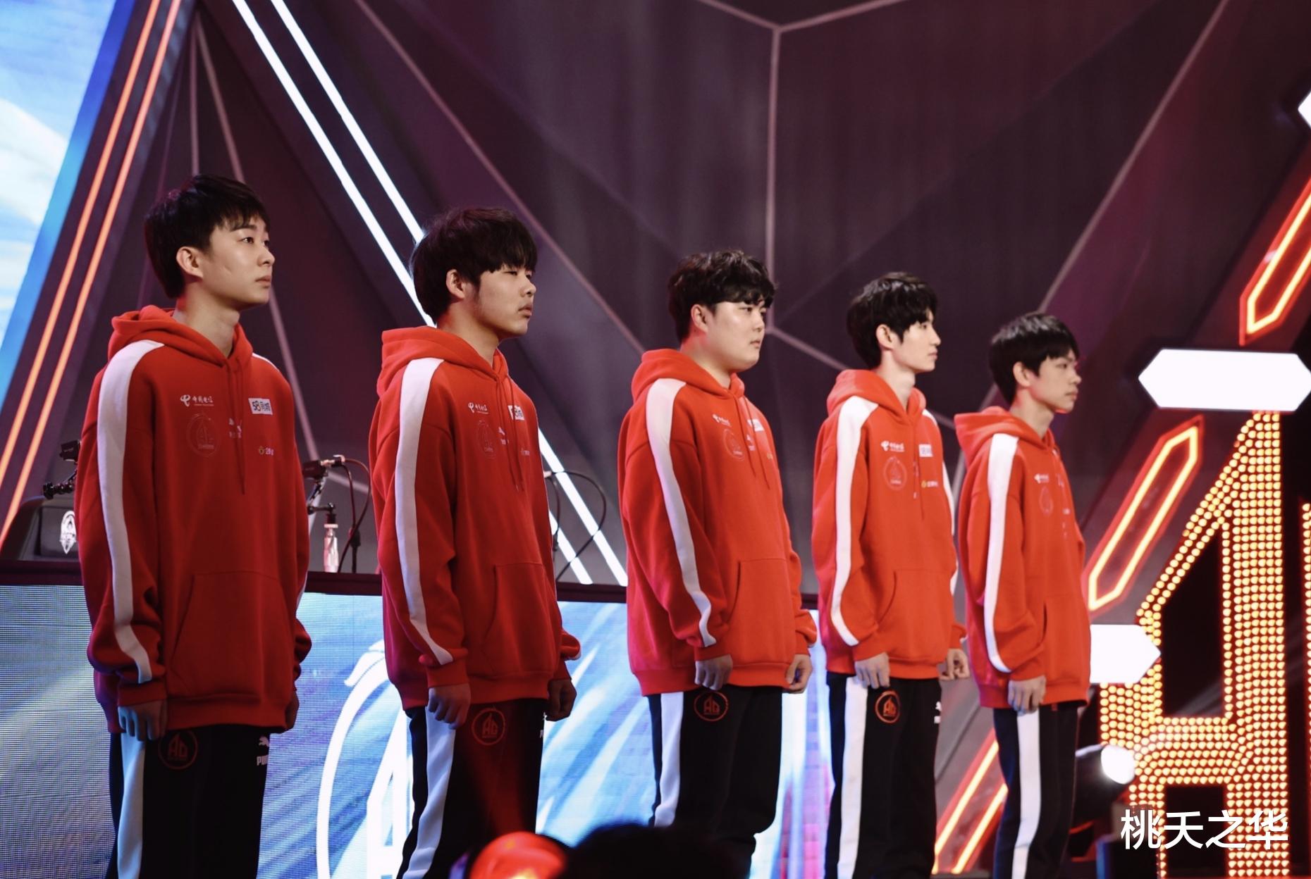 ag战队|AG超玩会的轮换就是花架子，一诺英雄达到十八位，打破单赛季纪录