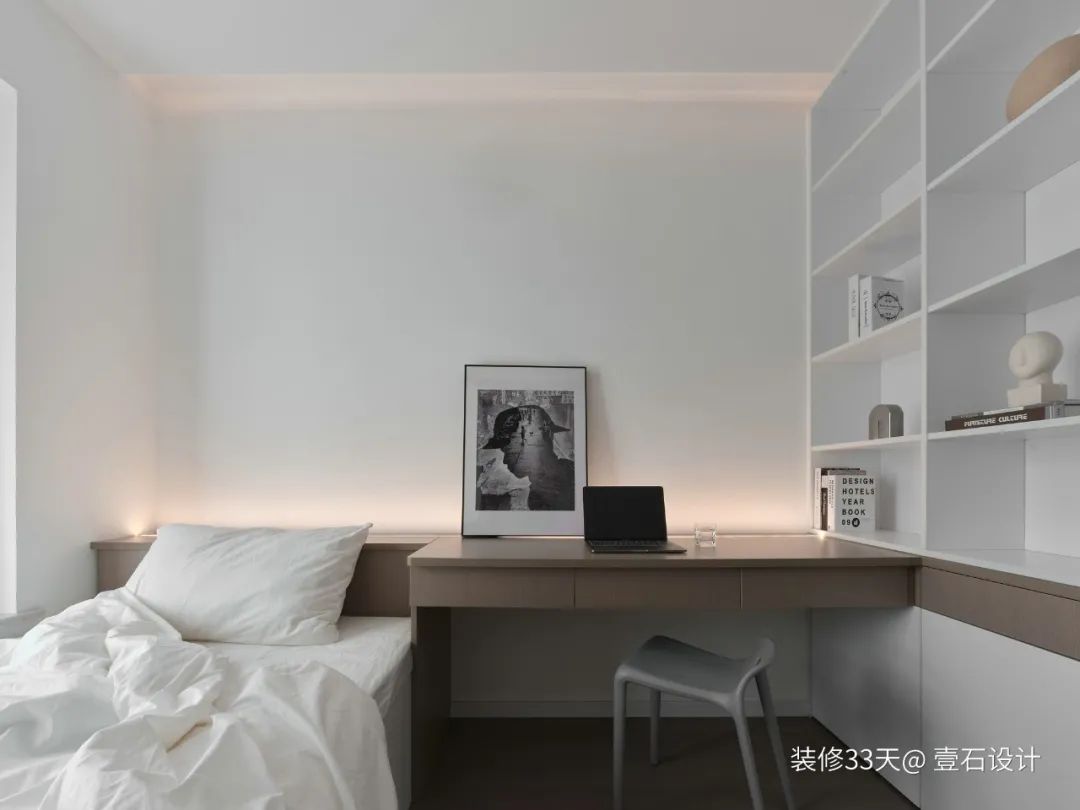 装修设计：129平现代简约素色调三室两卫